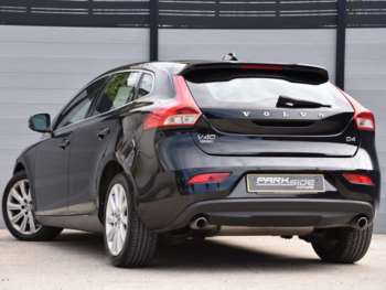 Used Volvo V40 2016 for sale - 75175988: Photo