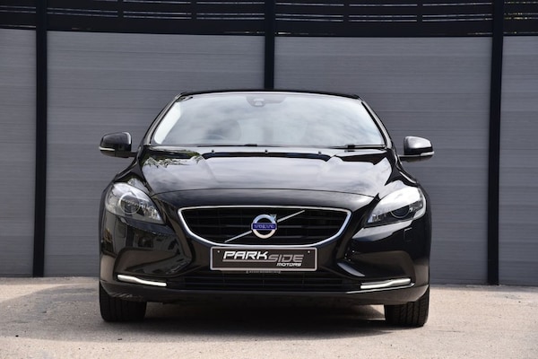 Used Volvo V40 2016 for sale - 75175988: Photo 4