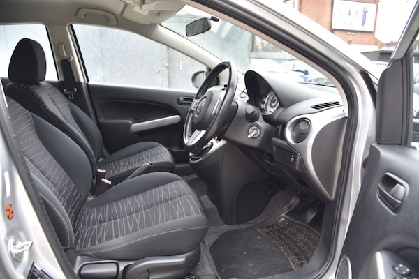 Used Mazda Mazda2 2009 for sale - 74635164: Photo 19