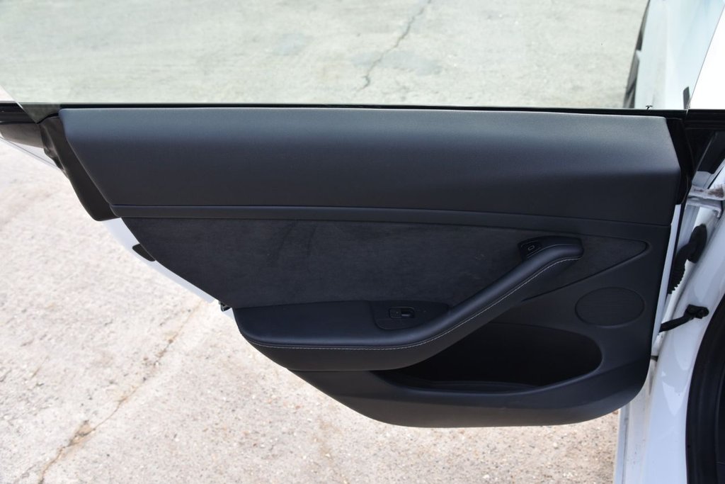 Used Tesla Model 3 2021 for sale - 77534652: Photo 48