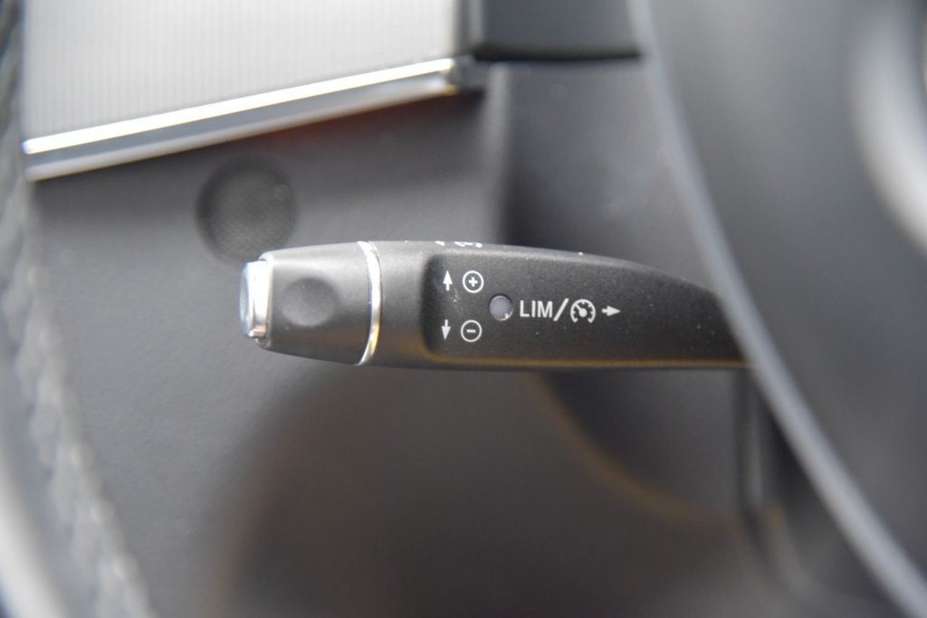 Used Mercedes-Benz E Class 2016 for sale - 76724983: Photo 35