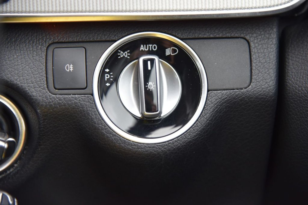 Used Mercedes-Benz E Class 2016 for sale - 76724983: Photo 37