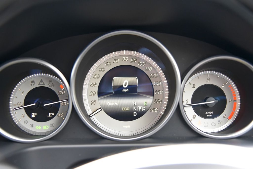 Used Mercedes-Benz E Class 2016 for sale - 76724983: Photo 38