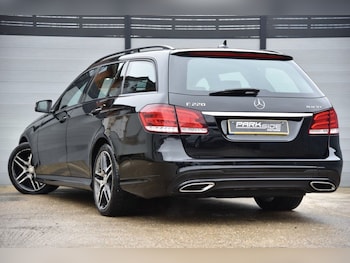 Used Mercedes-Benz E Class 2016 for sale - 76724983: Photo