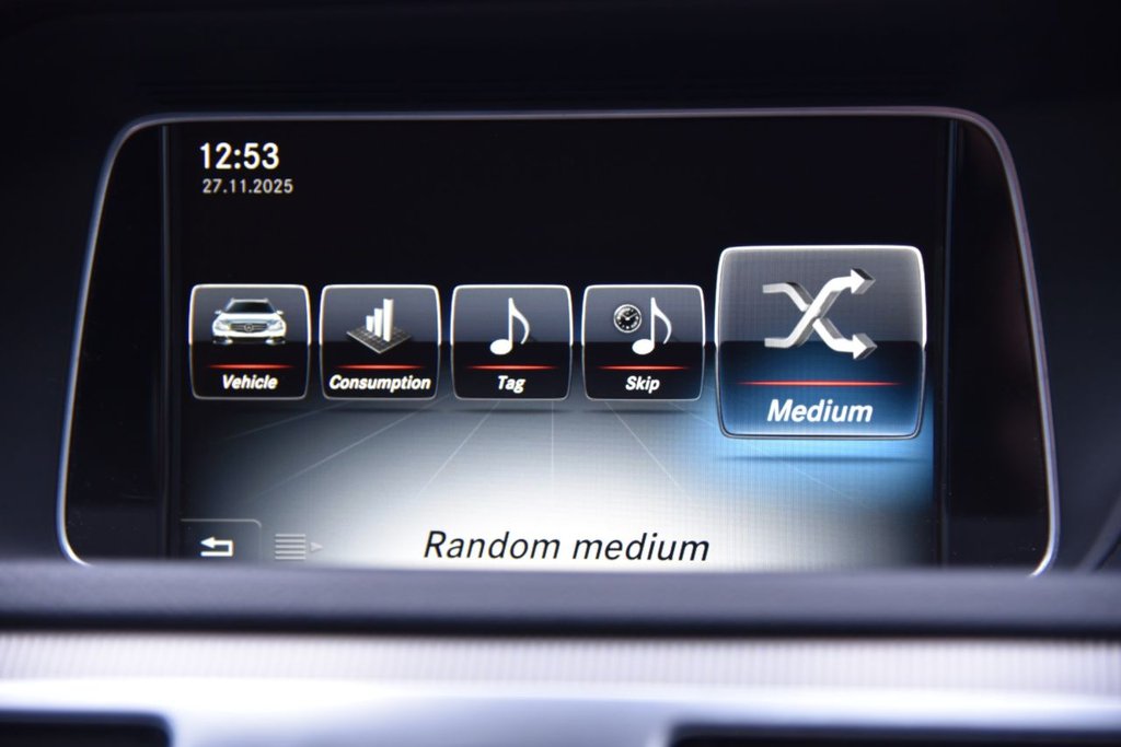 Used Mercedes-Benz E Class 2016 for sale - 76724983: Photo 40