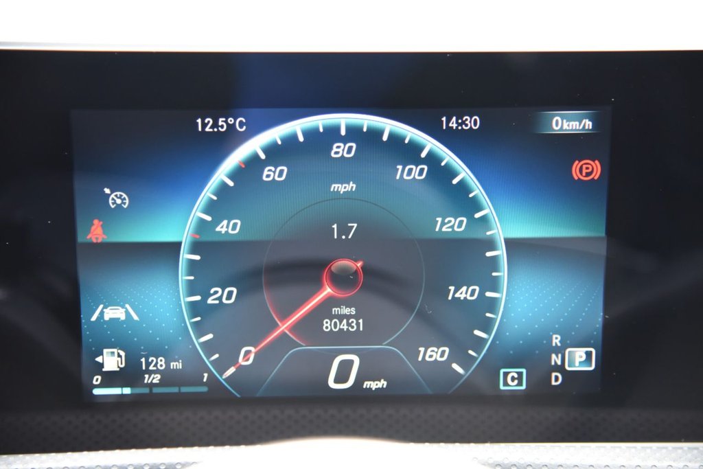 Used Mercedes-Benz A-Class 2018 for sale - 77835355: Photo 37