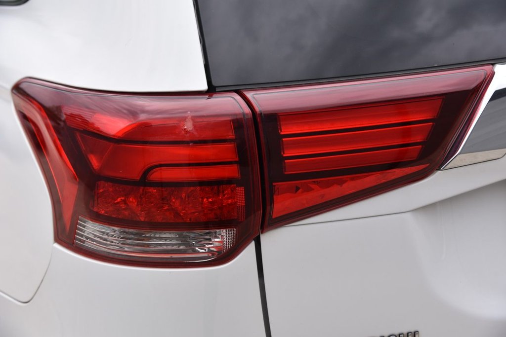 Used Mitsubishi Outlander 2017 for sale - 78181490: Photo 17