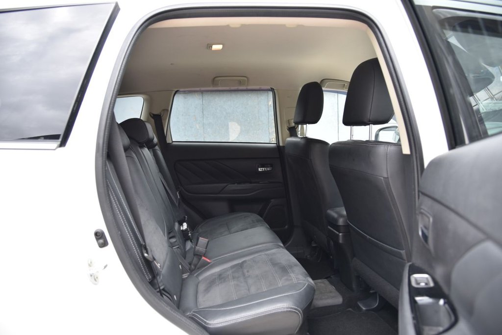 Used Mitsubishi Outlander 2017 for sale - 78181490: Photo 24