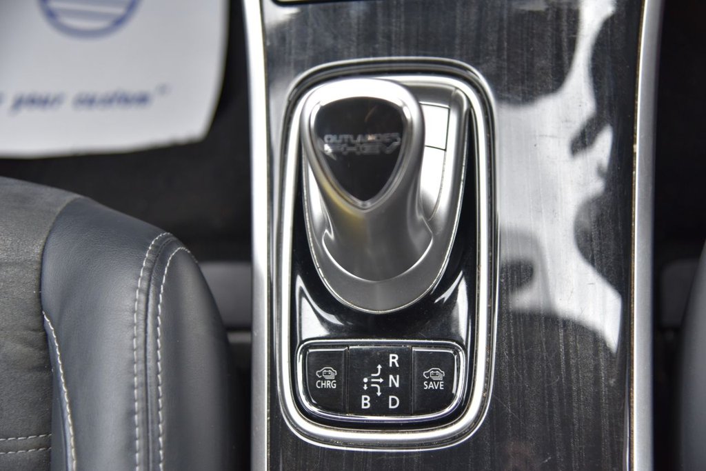 Used Mitsubishi Outlander 2017 for sale - 78181490: Photo 49