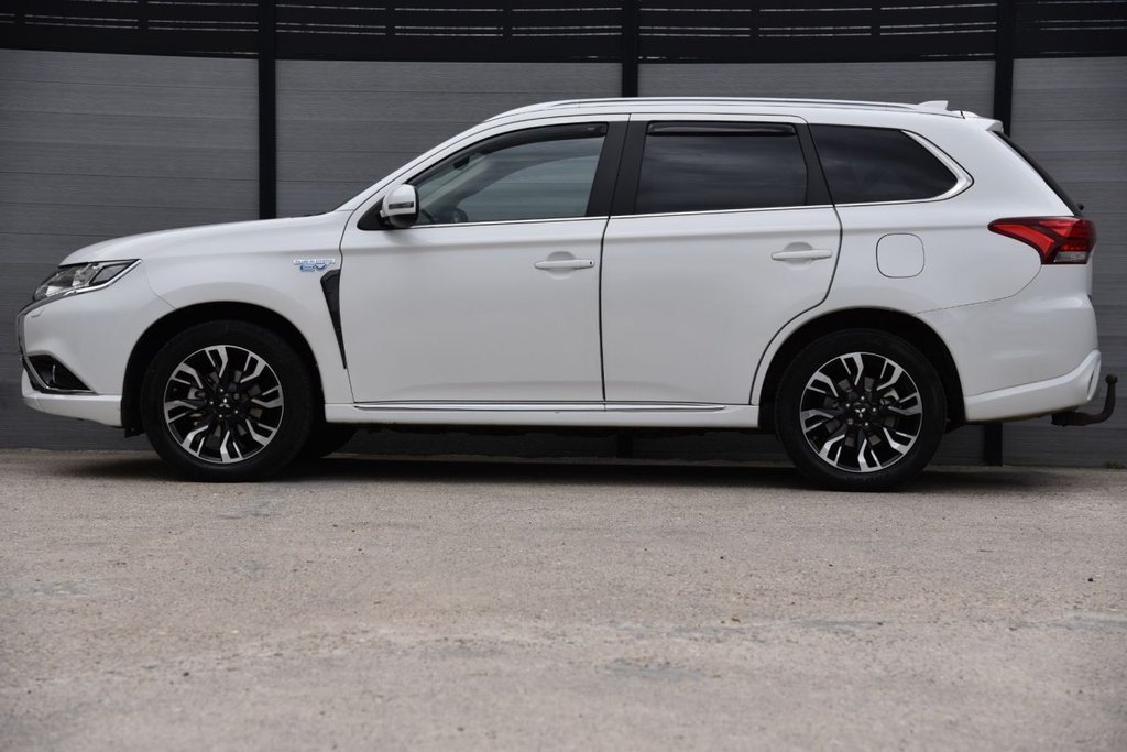 Used Mitsubishi Outlander 2017 for sale - 78181490: Photo 6