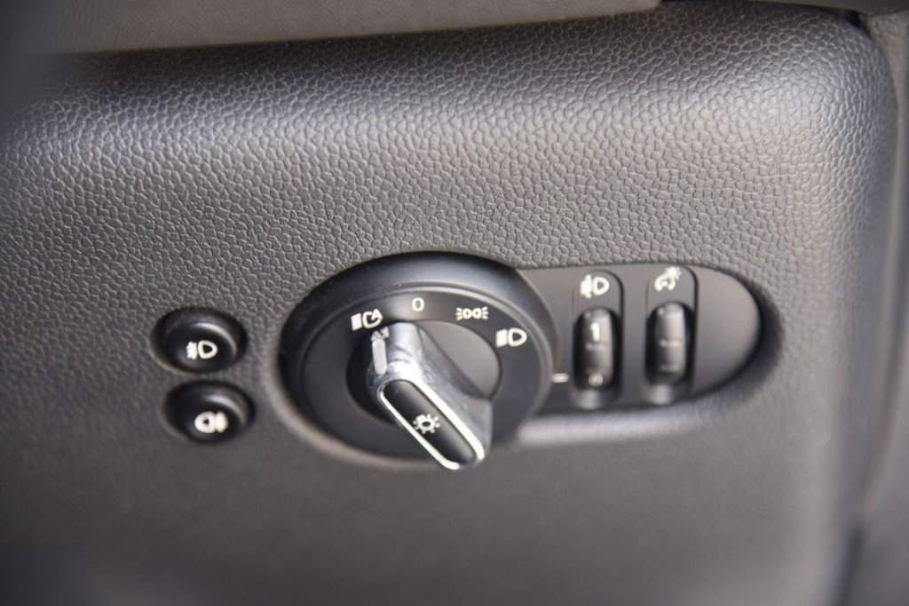 Used MINI Hatch 2015 for sale - 77263197: Photo 32