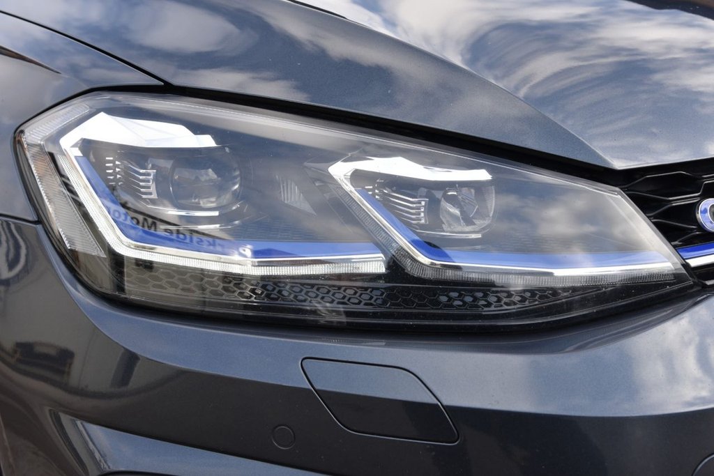 Used Volkswagen Golf 2017 for sale - 76934569: Photo 12