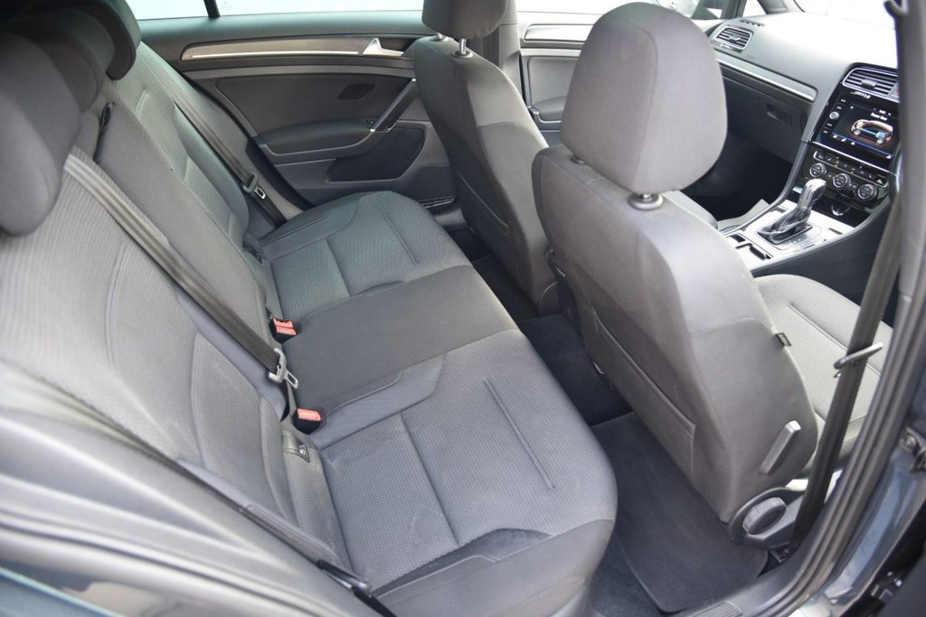 Used Volkswagen Golf 2017 for sale - 76934569: Photo 22