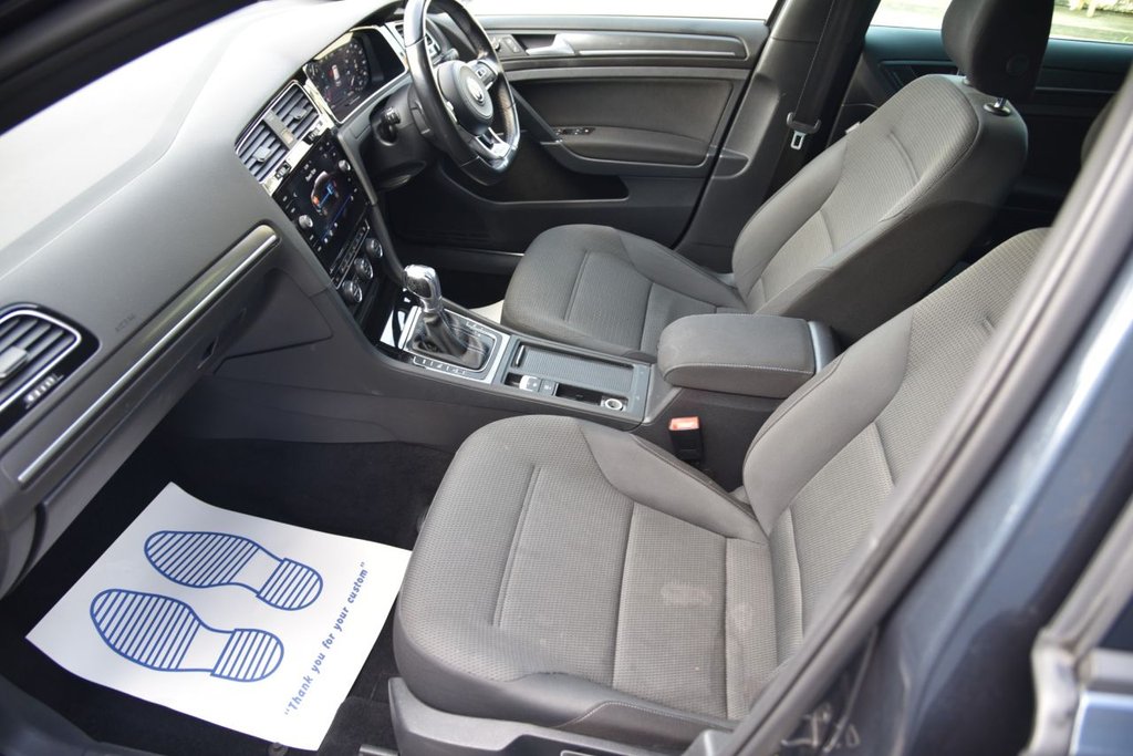 Used Volkswagen Golf 2017 for sale - 76934569: Photo 26