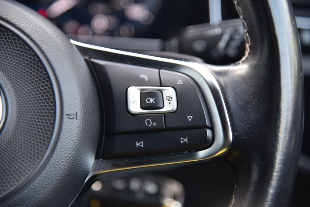 Used Volkswagen Golf 2017 for sale - 76934569: Photo 31