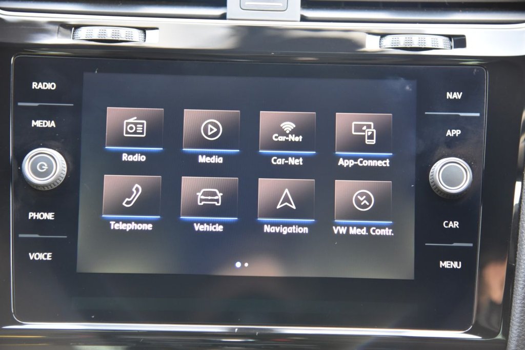 Used Volkswagen Golf 2017 for sale - 76934569: Photo 38