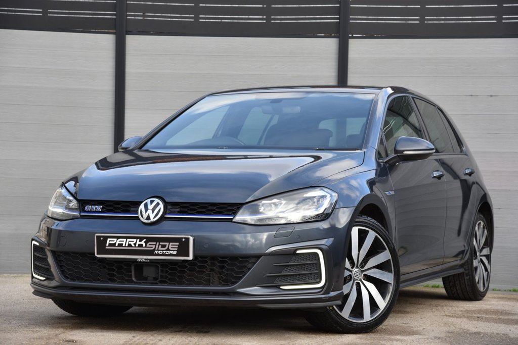 Used Volkswagen Golf 2017 for sale - 76934569: Photo 5