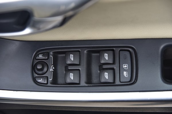 Used Volvo XC60 2015 for sale - 74635138: Photo 21