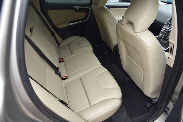 Used Volvo XC60 2015 for sale - 74635138: Photo 25