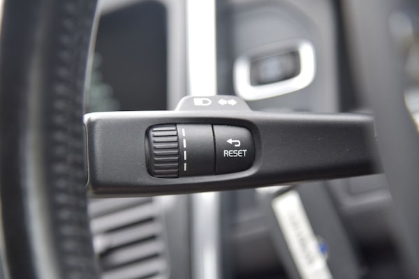Used Volvo XC60 2015 for sale - 74635138: Photo 35