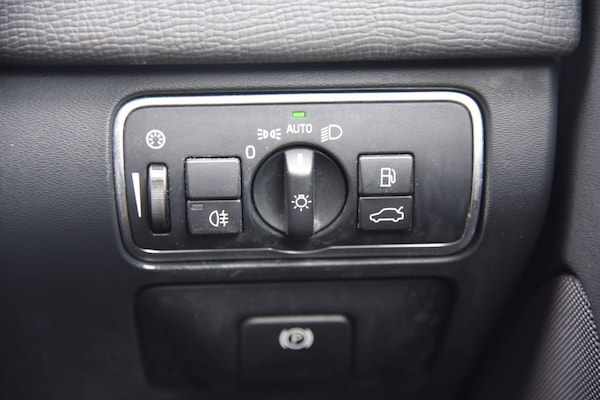 Used Volvo XC60 2015 for sale - 74635138: Photo 37