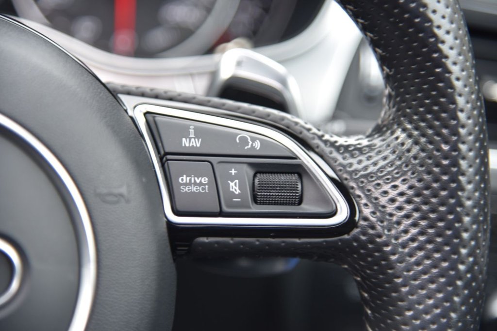 Used Audi RS7 2017 for sale - 77464209: Photo 36