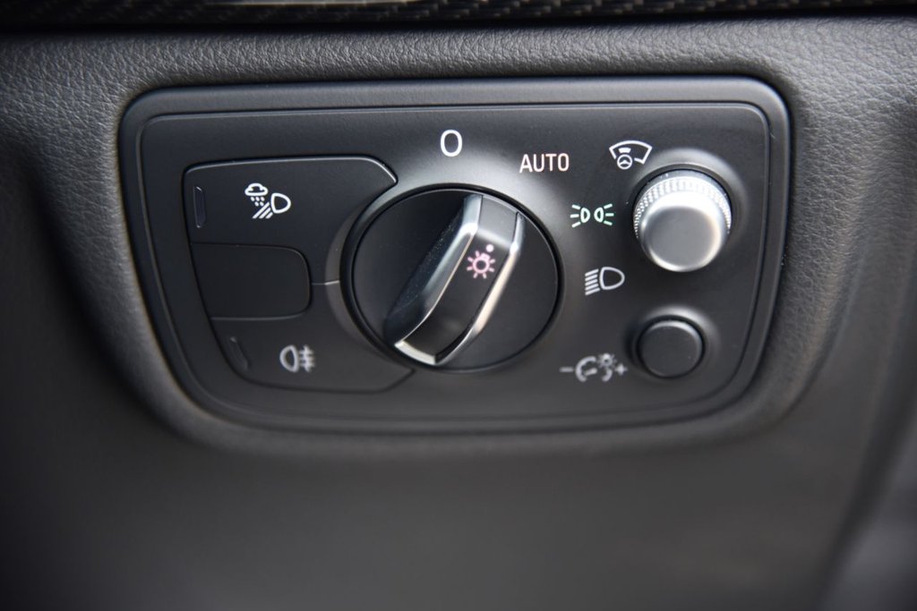 Used Audi RS7 2017 for sale - 77464209: Photo 41