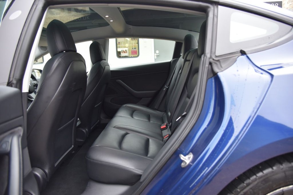 Used Tesla Model 3 2020 for sale - 77422305: Photo 26