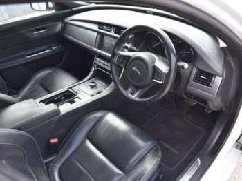 Used Jaguar XF 2018 for sale - 74635163: Photo