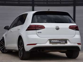 Used Volkswagen Golf 2017 for sale - 75236278: Photo