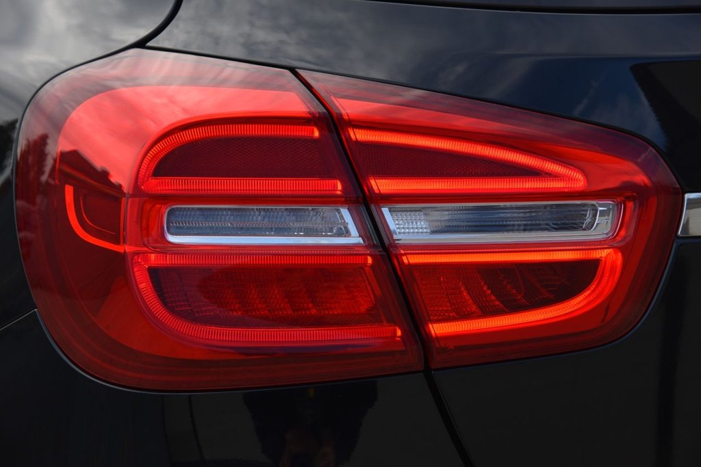 Used Mercedes-Benz GLA 2016 for sale - 75865335: Photo 16