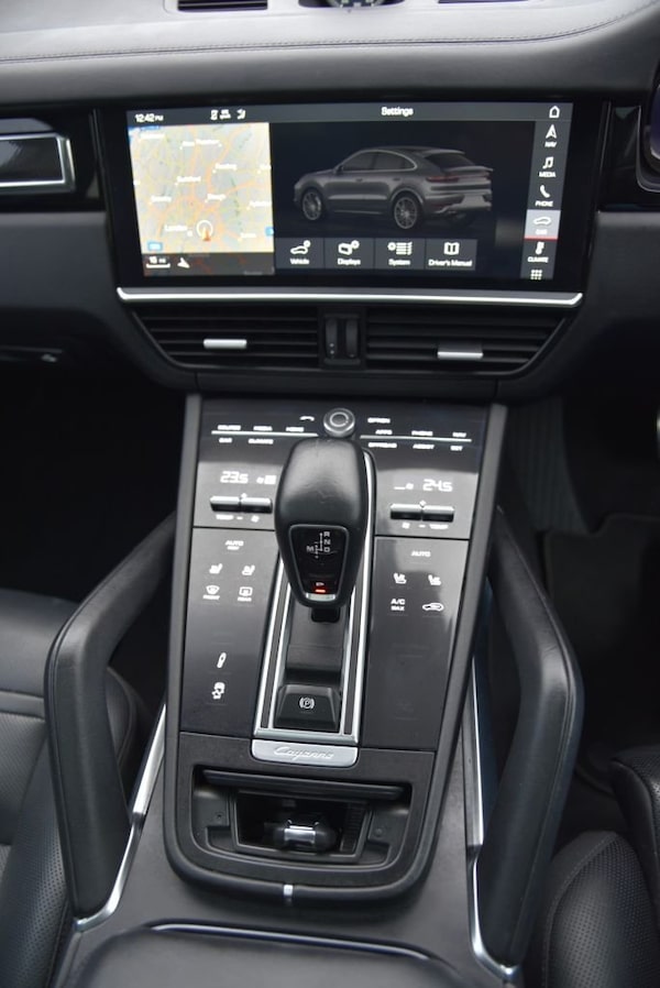 Used Porsche Cayenne 2019 for sale - 76303819: Photo 40