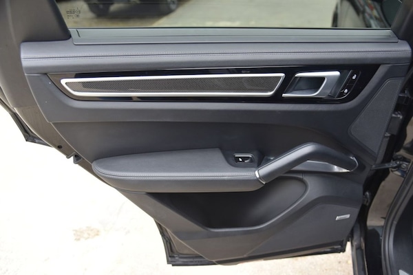 Used Porsche Cayenne 2019 for sale - 76303819: Photo 48