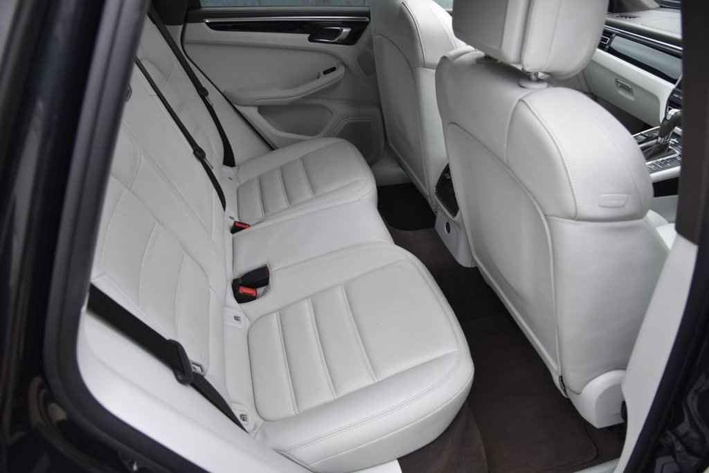 Used Porsche Macan 2019 for sale - 77583528: Photo 22