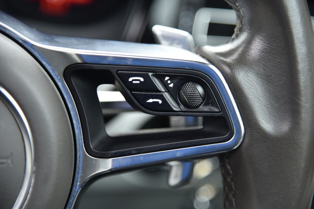 Used Porsche Macan 2019 for sale - 77583528: Photo 32