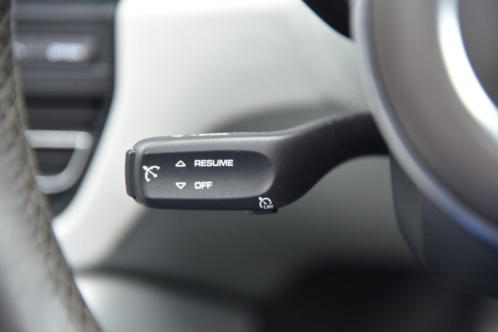 Used Porsche Macan 2019 for sale - 77583528: Photo 36