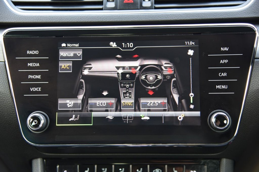 Used Skoda Superb 2020 for sale - 76941635: Photo 44