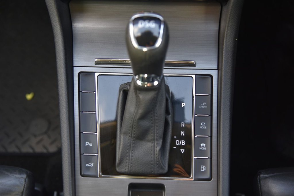 Used Skoda Superb 2020 for sale - 76941635: Photo 49