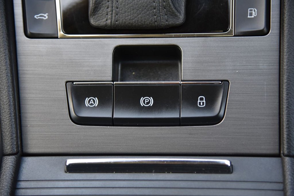 Used Skoda Superb 2020 for sale - 76941635: Photo 50