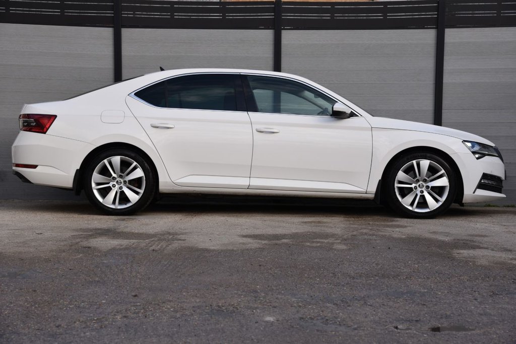 Used Skoda Superb 2020 for sale - 76941635: Photo 8