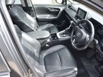 Used Toyota RAV4 2019 for sale - 74635121: Photo