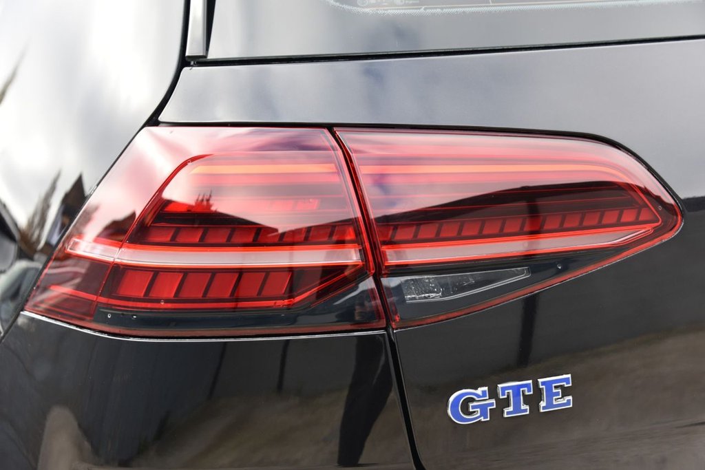 Used Volkswagen Golf 2018 for sale - 77582924: Photo 17