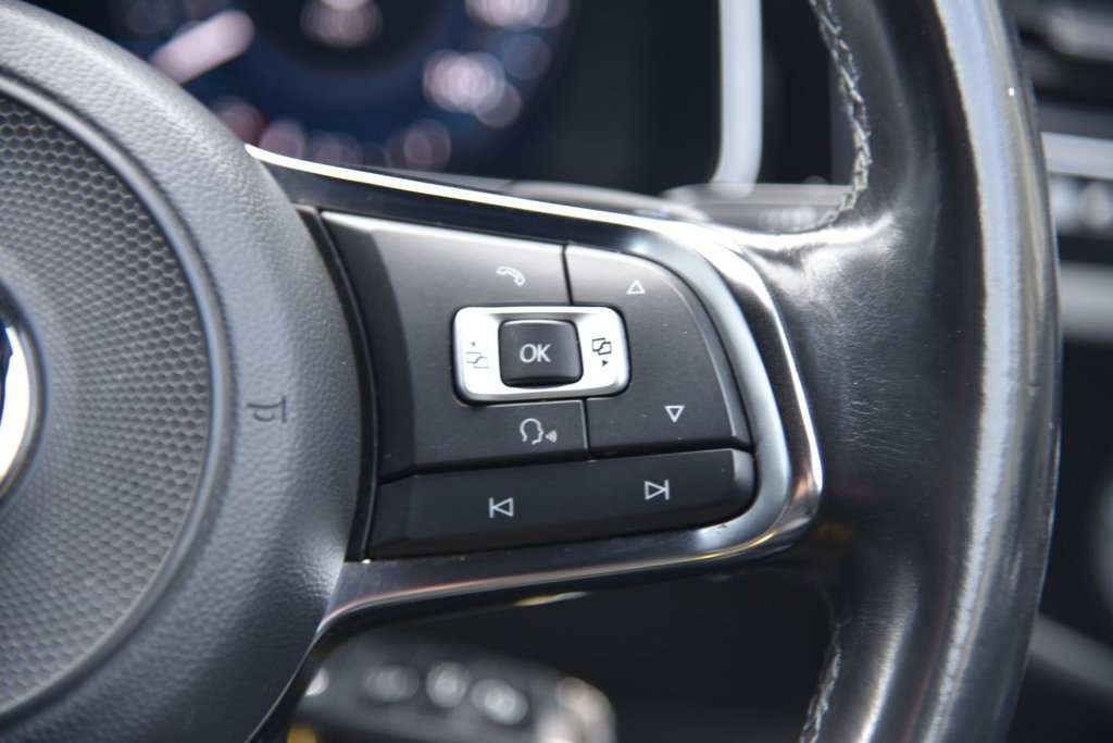 Used Volkswagen Golf 2018 for sale - 77582924: Photo 30