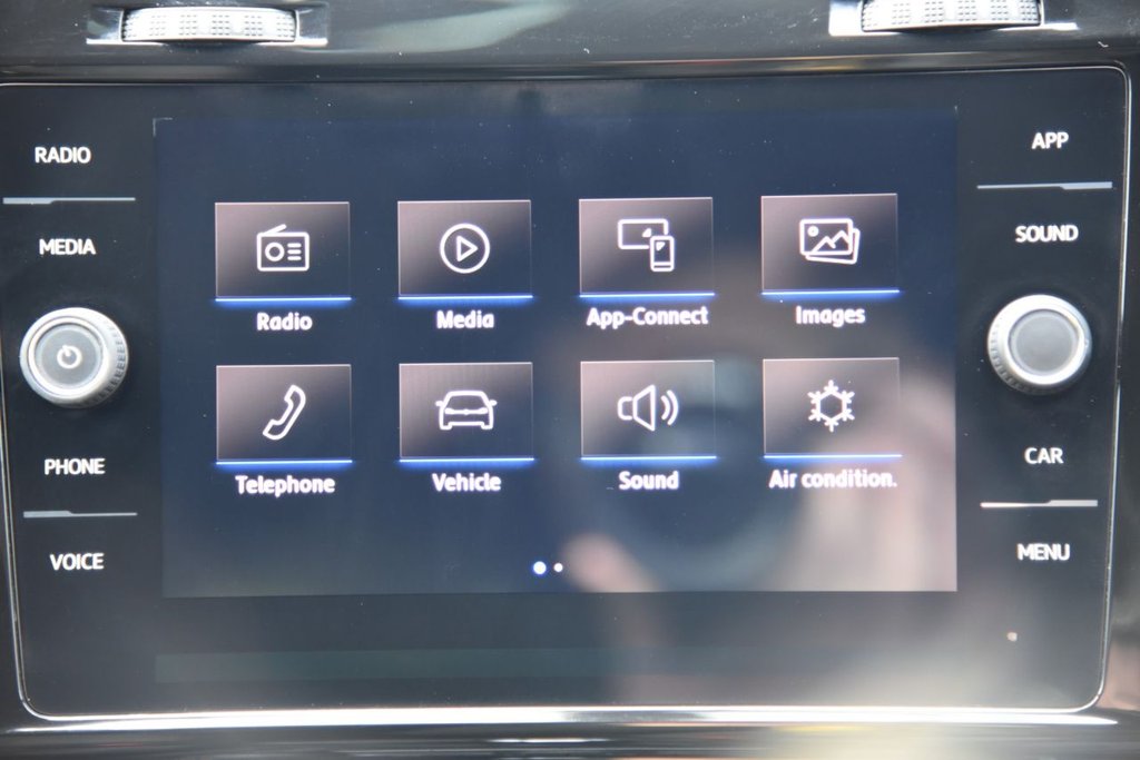 Used Volkswagen Golf 2018 for sale - 77582924: Photo 42