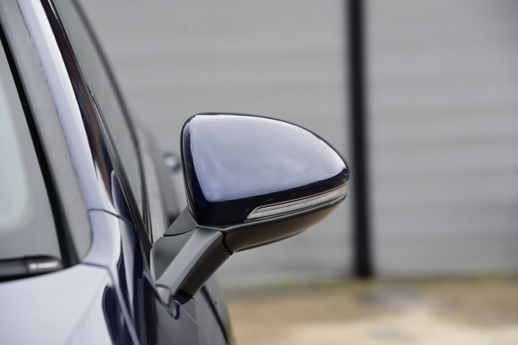 Used Volkswagen Golf 2020 for sale - 76724721: Photo 15