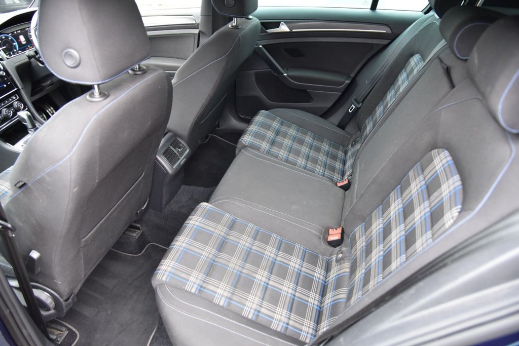 Used Volkswagen Golf 2020 for sale - 76724721: Photo 23