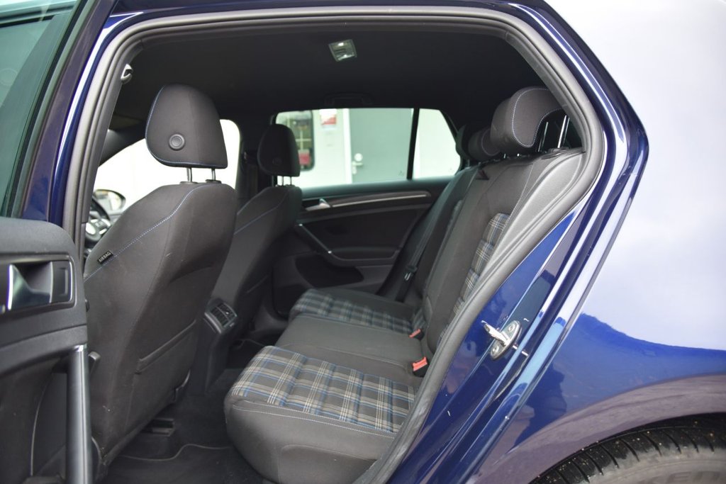 Used Volkswagen Golf 2020 for sale - 76724721: Photo 24