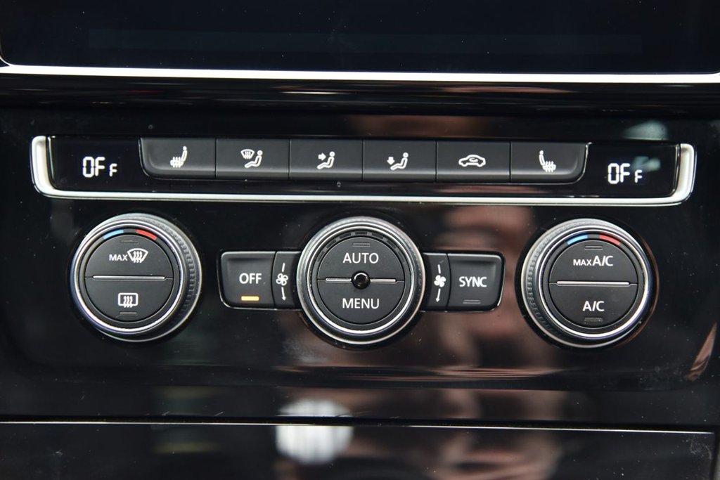 Used Volkswagen Golf 2020 for sale - 76724721: Photo 47