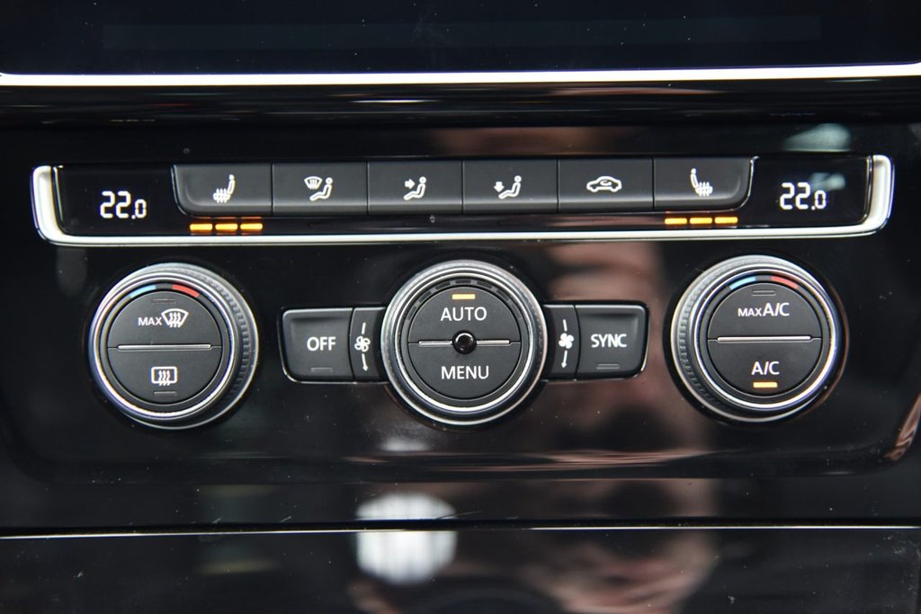 Used Volkswagen Golf 2020 for sale - 76724721: Photo 48