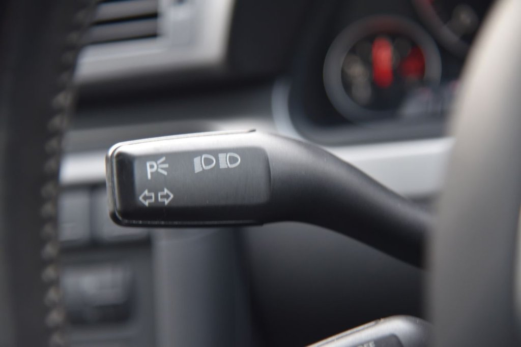 Used Audi A4 2005 for sale - 76595923: Photo 28